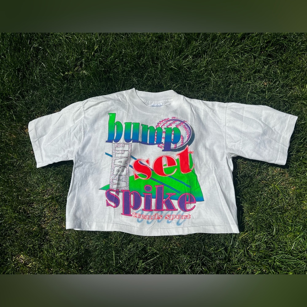 Crop Top  T-shirt Vintage Volleyball One Size Trends Sport Single Stitch.